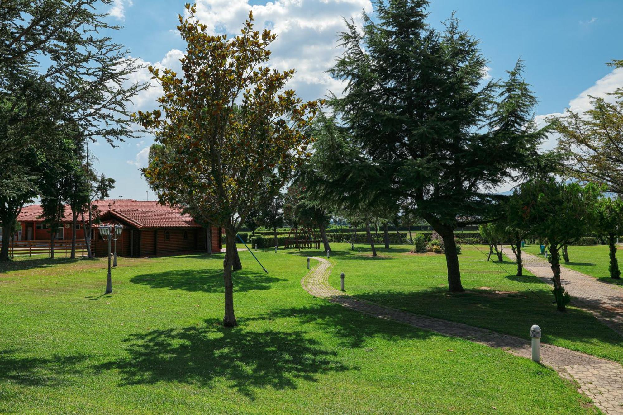 Hotel Le Chalet à Xanthi Extérieur photo